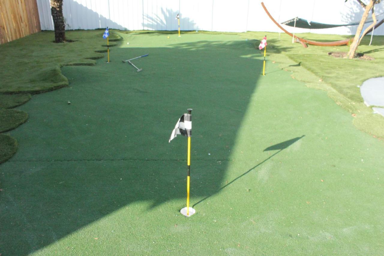 Entire 3 Bedroom With Golf Putting & Hot Appartamento *